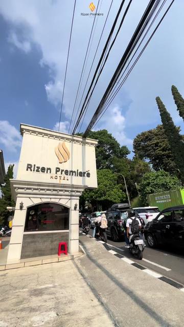 @Rizen Premiere Hotel