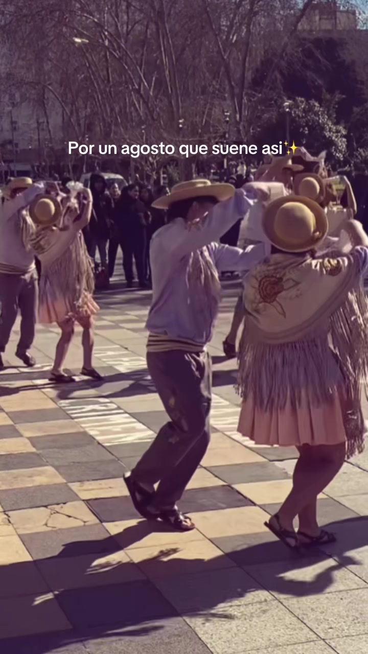@Karenita✨