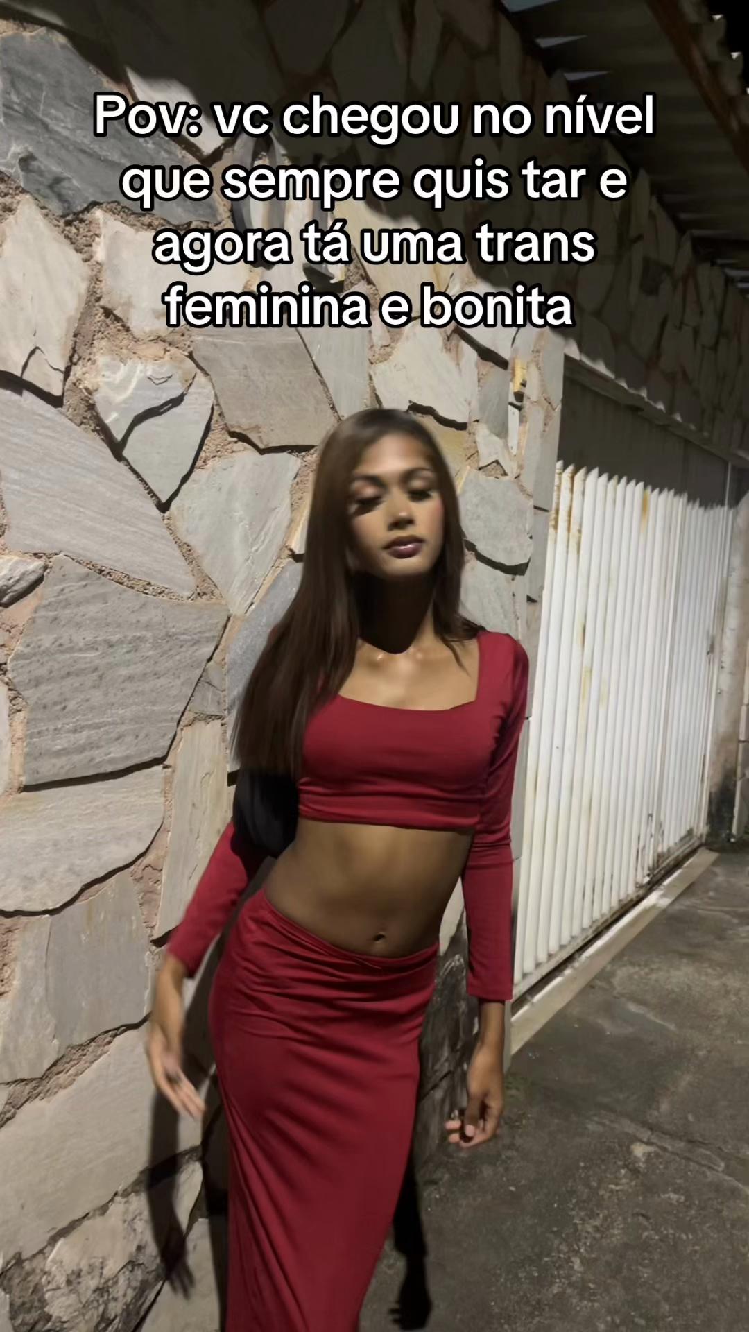 @🧘🏾&zwj;♀️