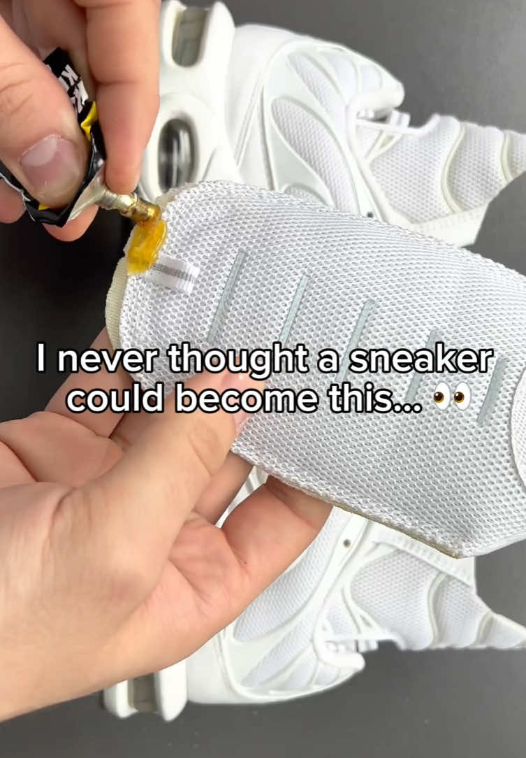 @Sneakers Maxx