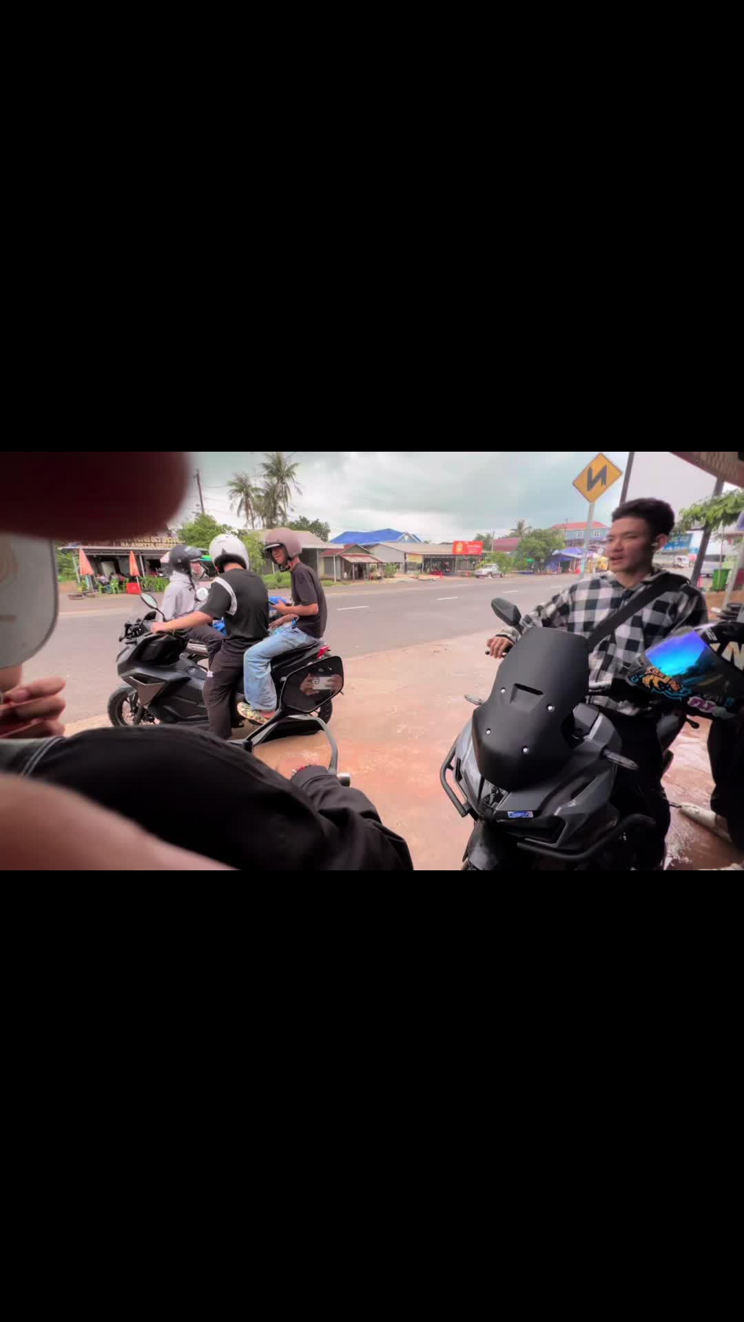 @កូន បារាំង😊