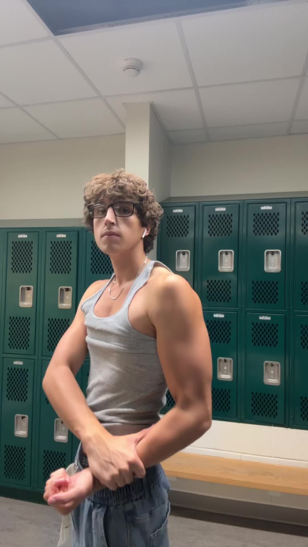 @Dom