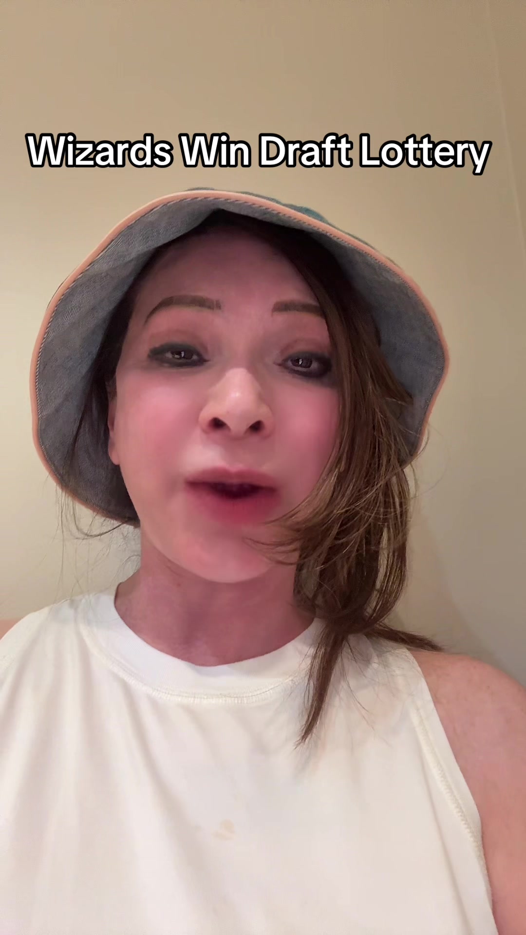 @bessieknowsball