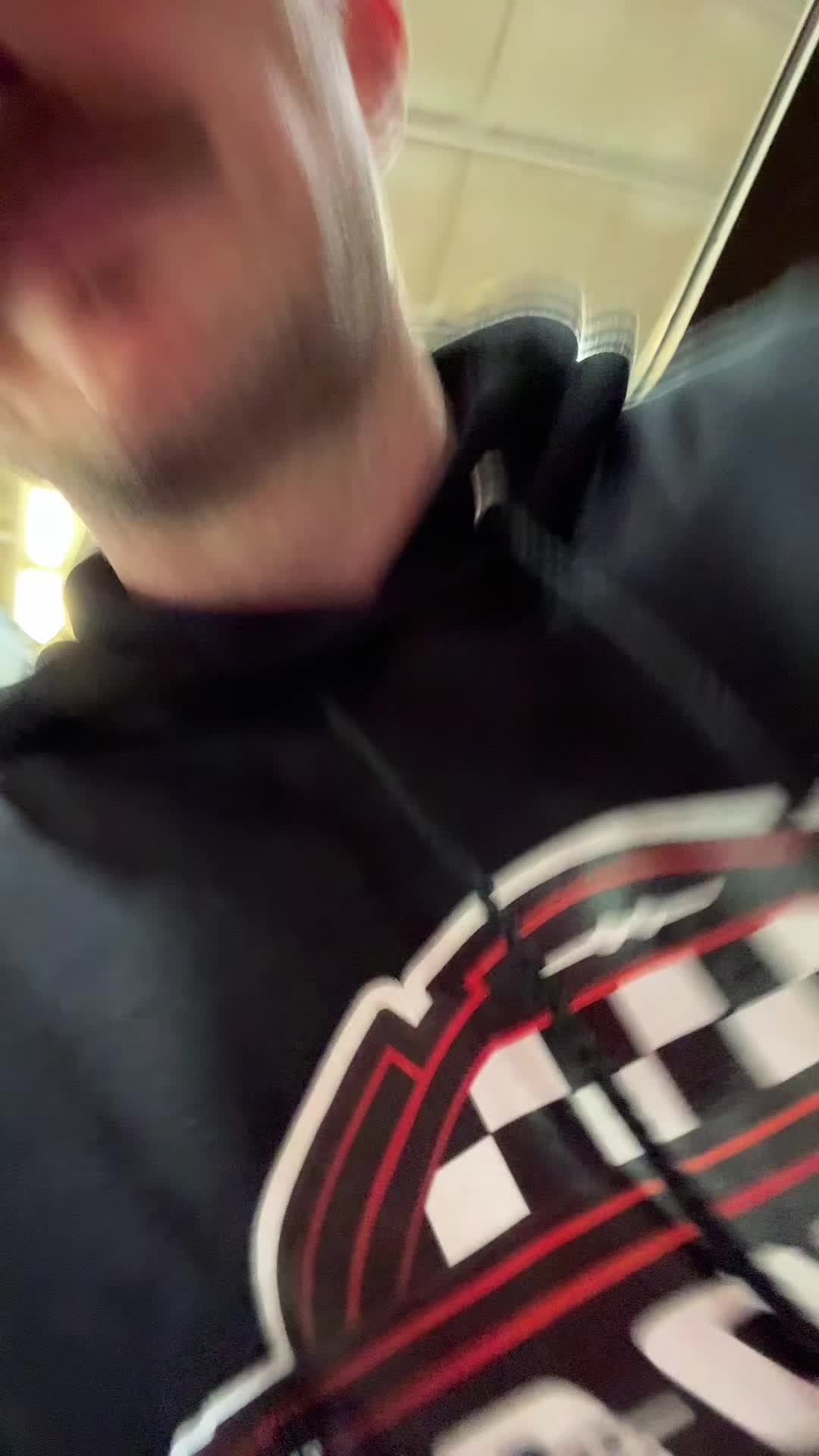 @StickwithScott