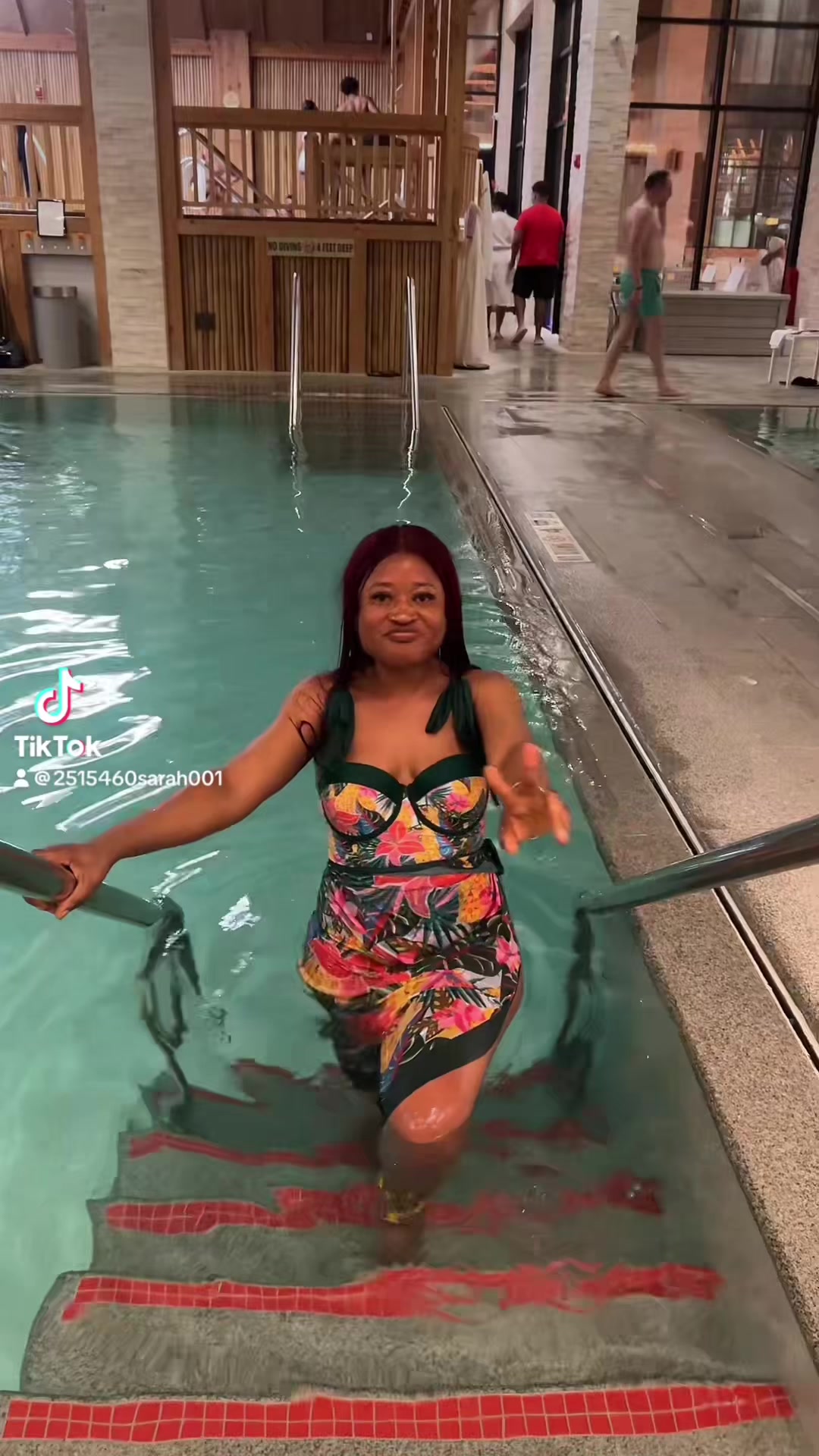 @CEO Sarah001
