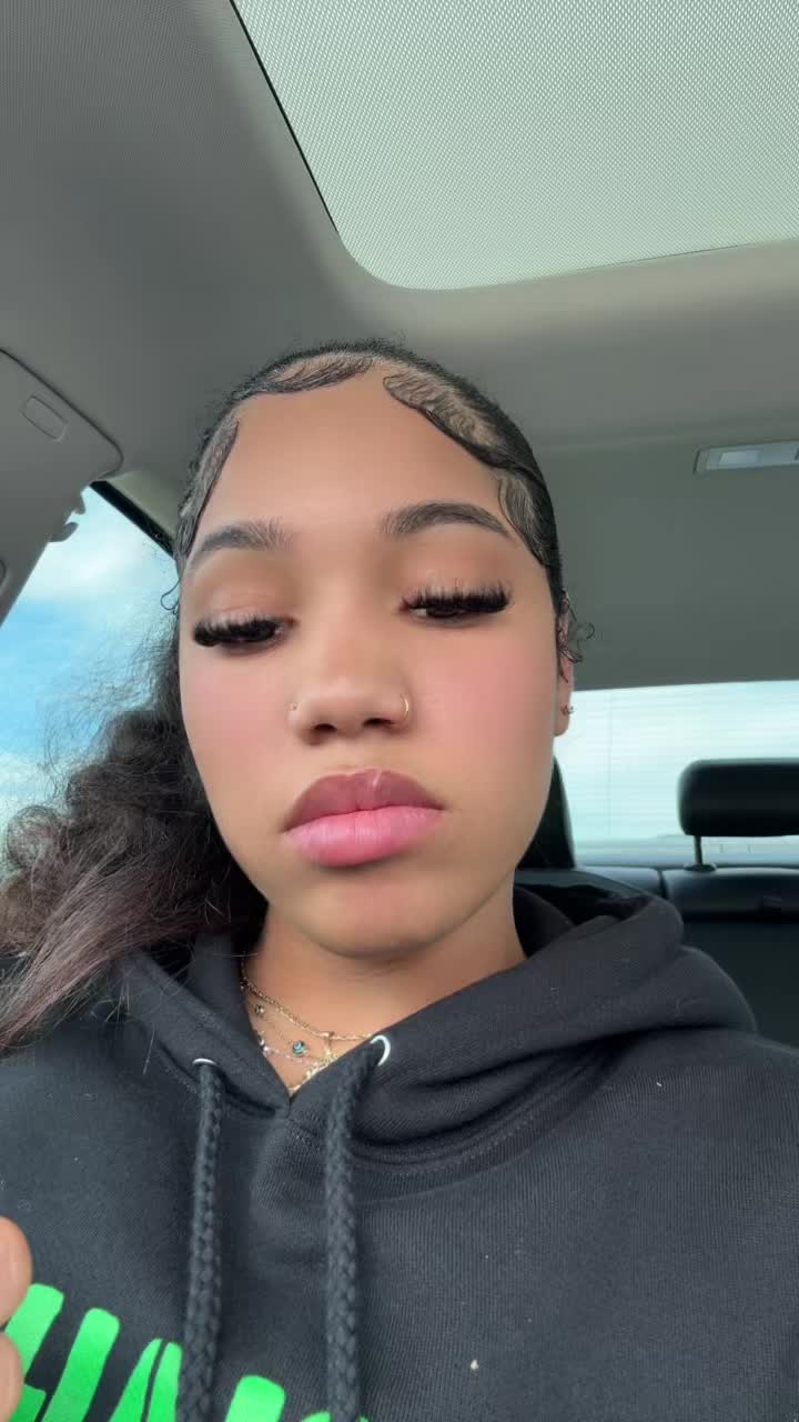 @MiaBaby