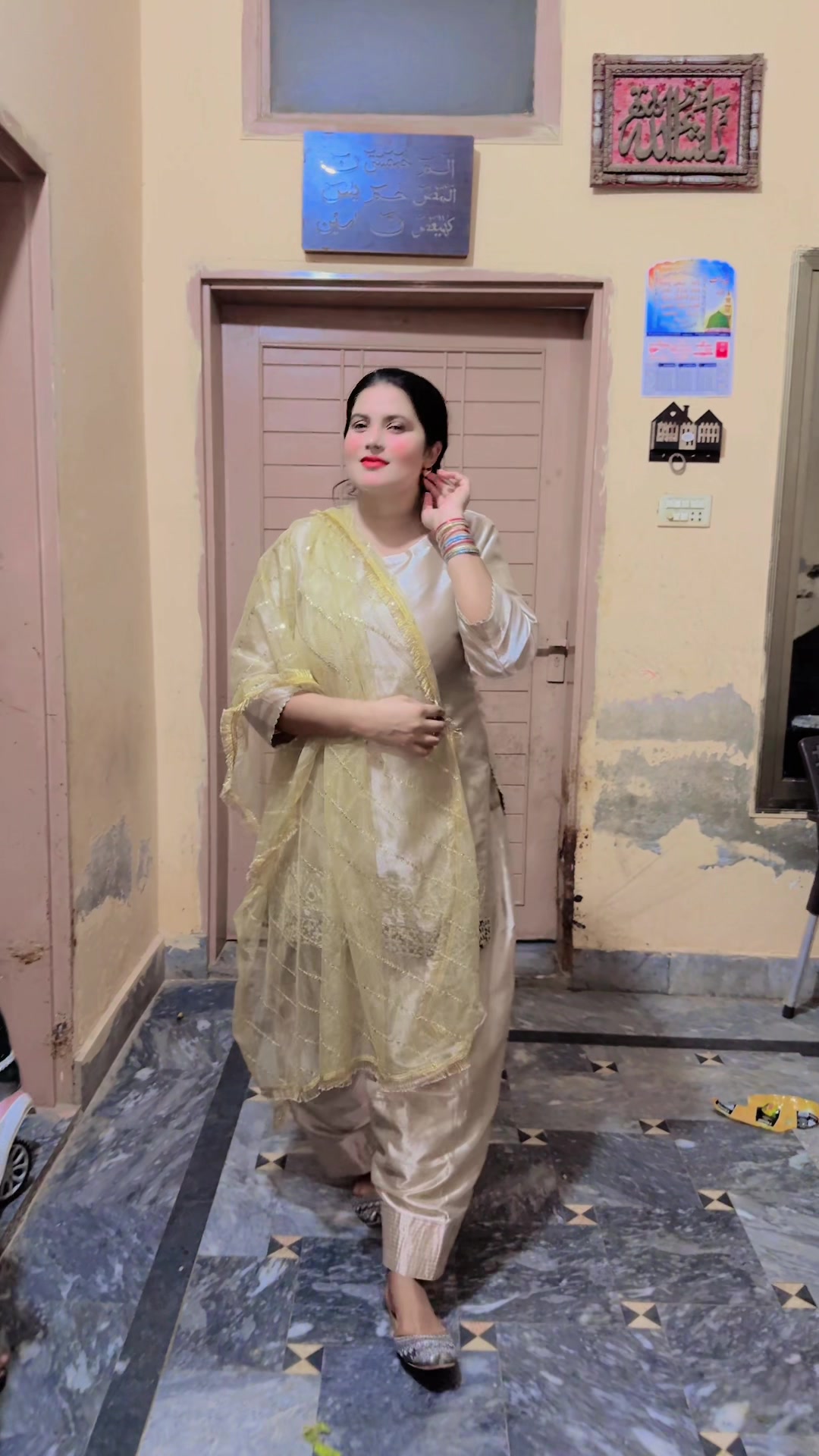 @Rozina Saeed
