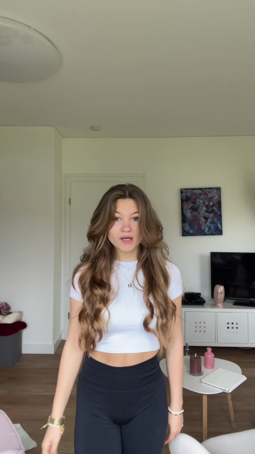 @𝐽𝑢𝑙𝑖𝑎