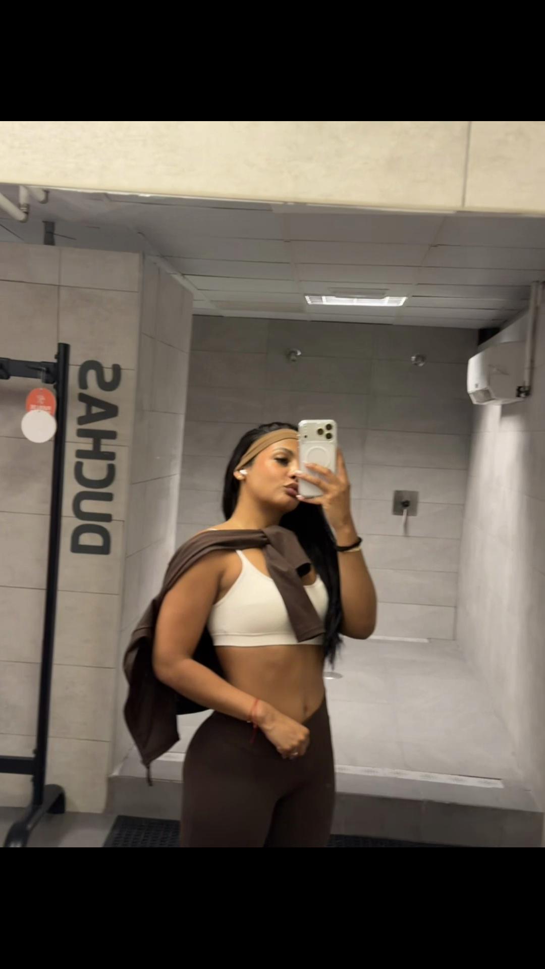 @𝓜𝓪𝓻𝓲𝓪𝓷𝓪✨