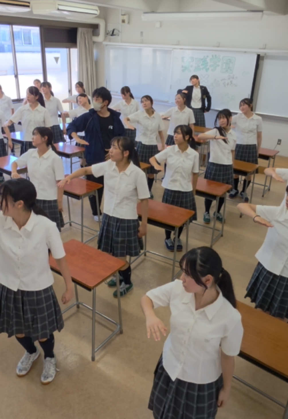 @eat愛媛朝日テレビTikTok部