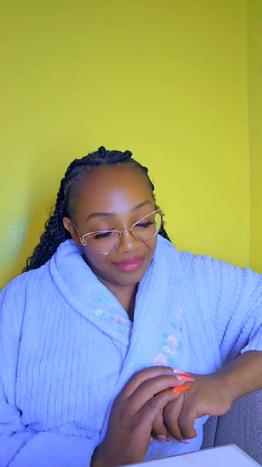 @LIzz Wangui