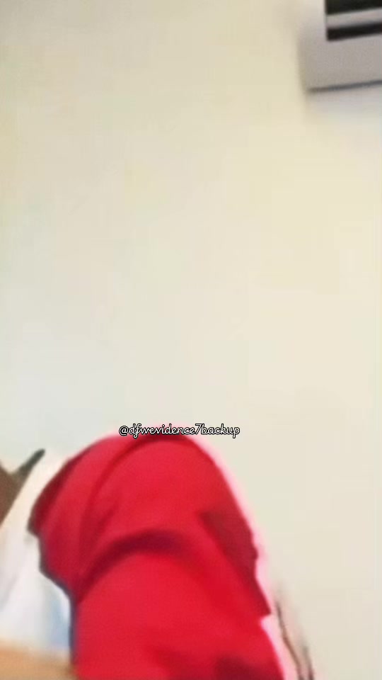 @𝓓𝓯𝔀🤬
