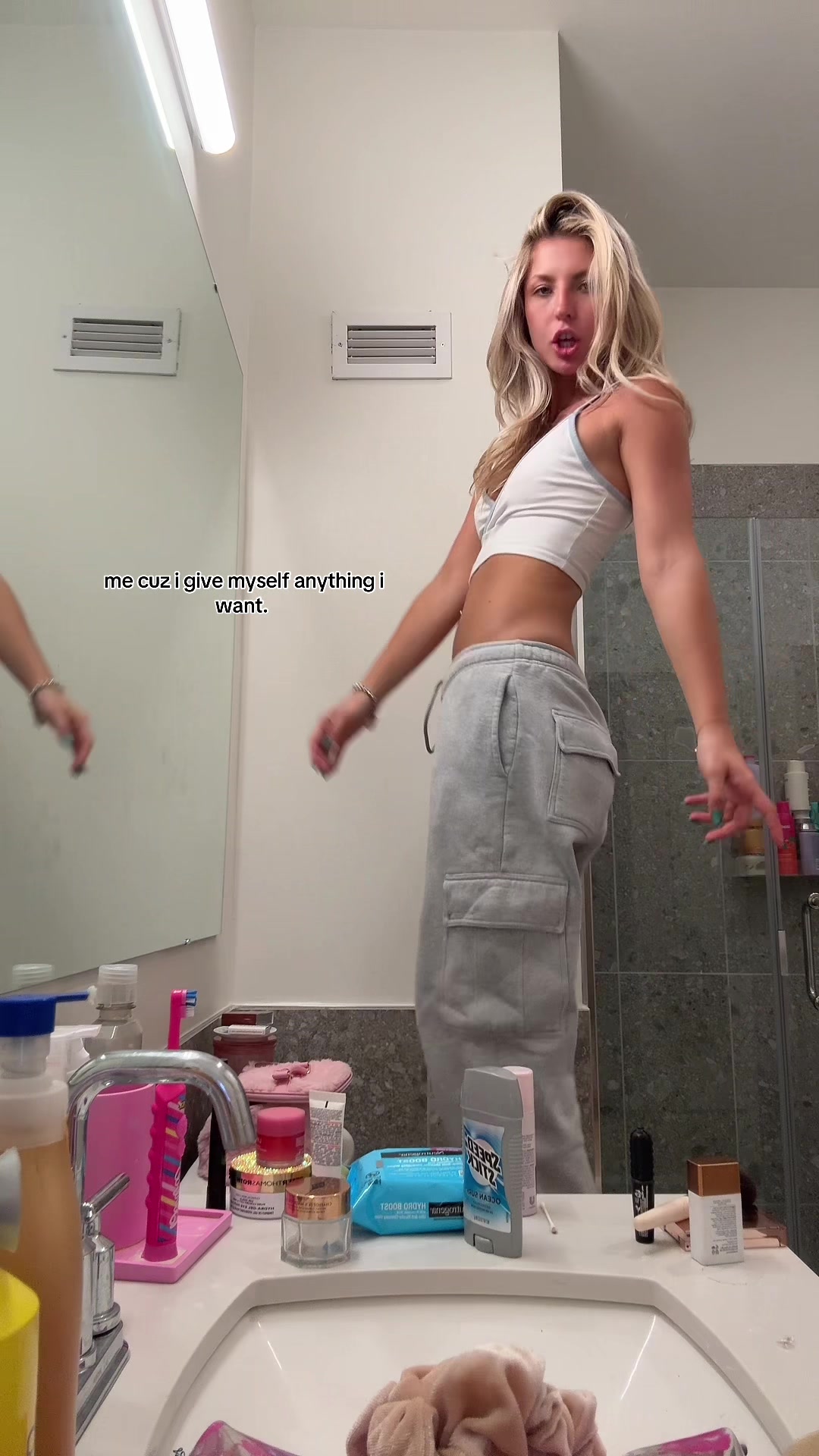 @erinenaylor
