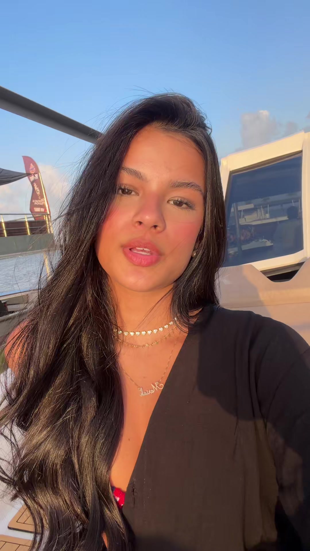 @backstagemariah