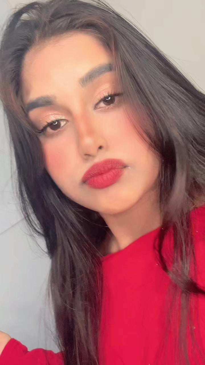 @𝕺𝖑𝖎𝖛𝖊🫒.