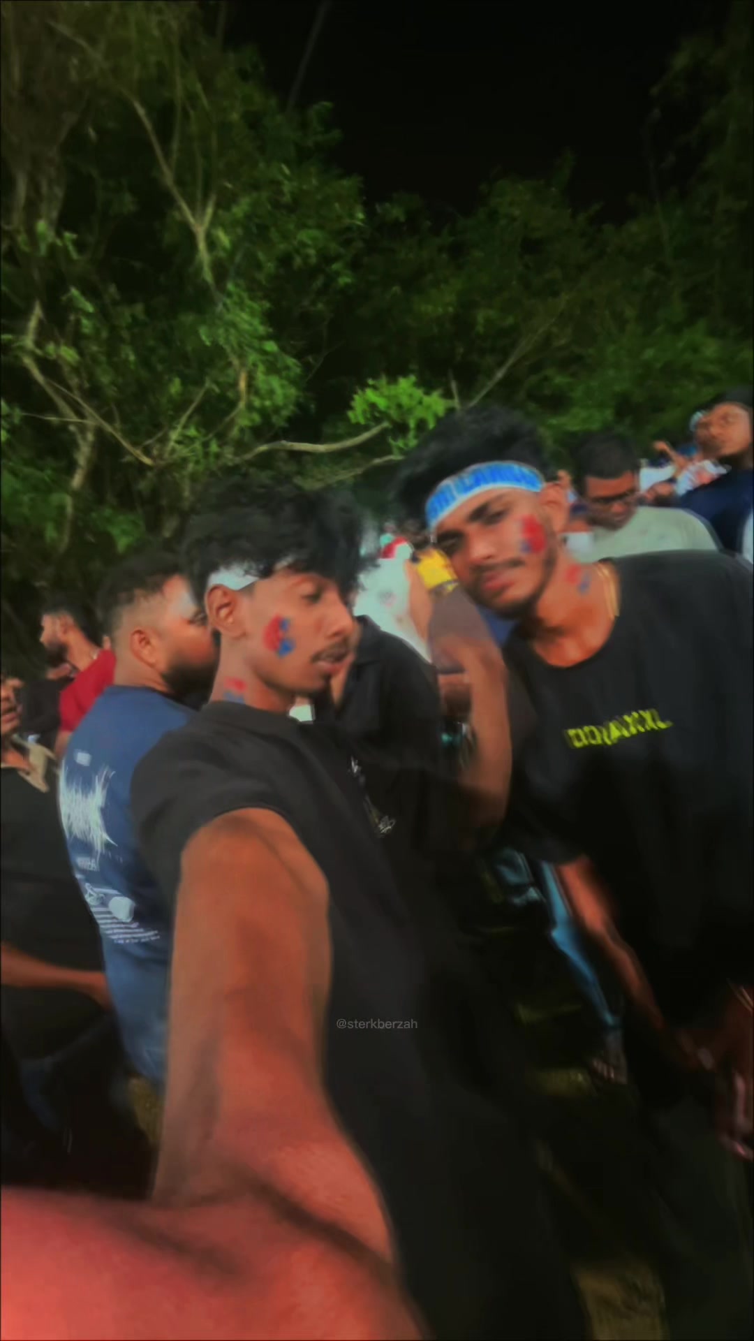 @☙𝑹 𝑨 𝑽 𝑰 𝒀 𝑨❧ 🐰💗