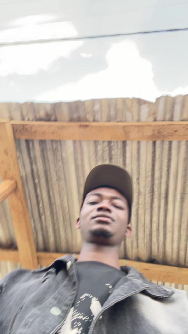 @VIEUX LION….!!🦁 🦅✌️
