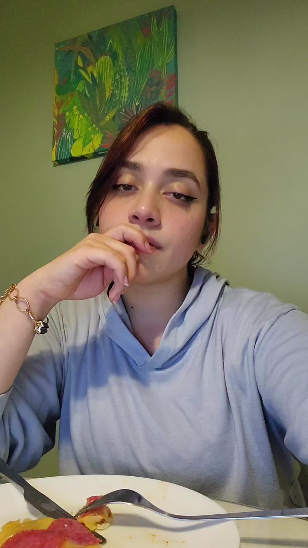 @Sabrina