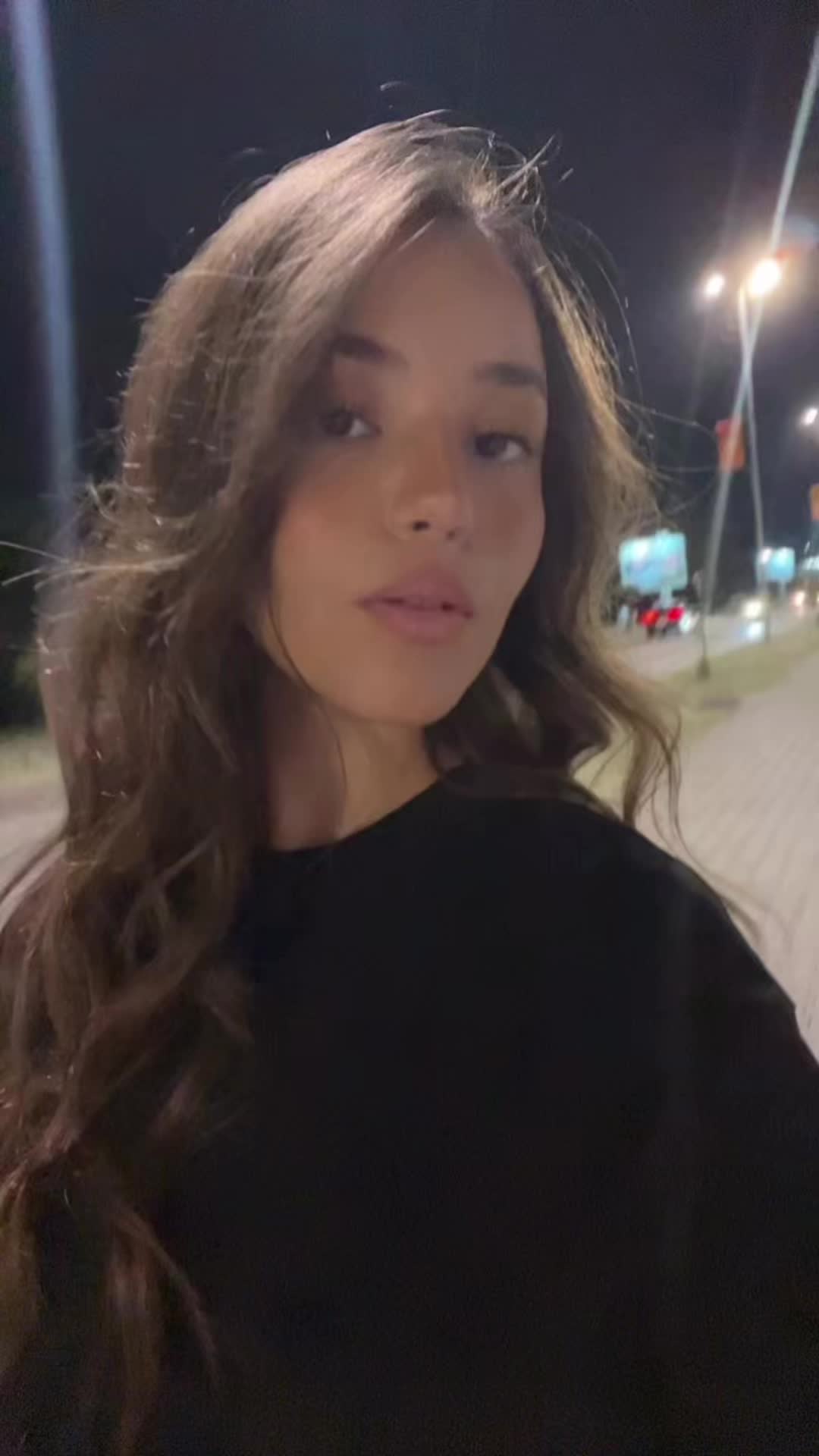 @елла