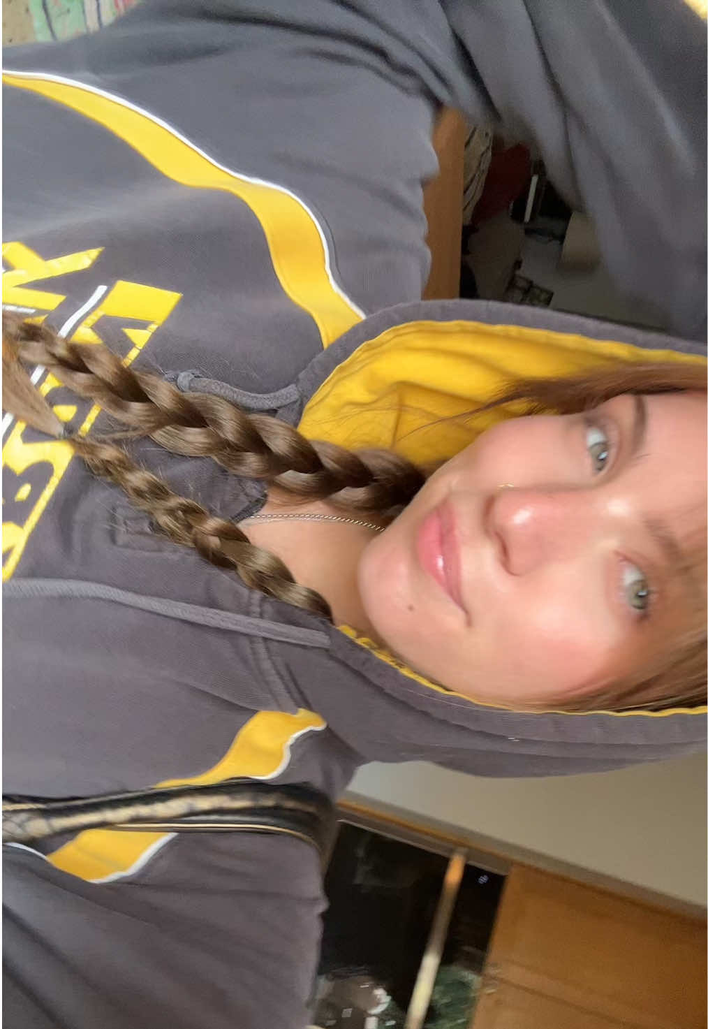 @av 🪬