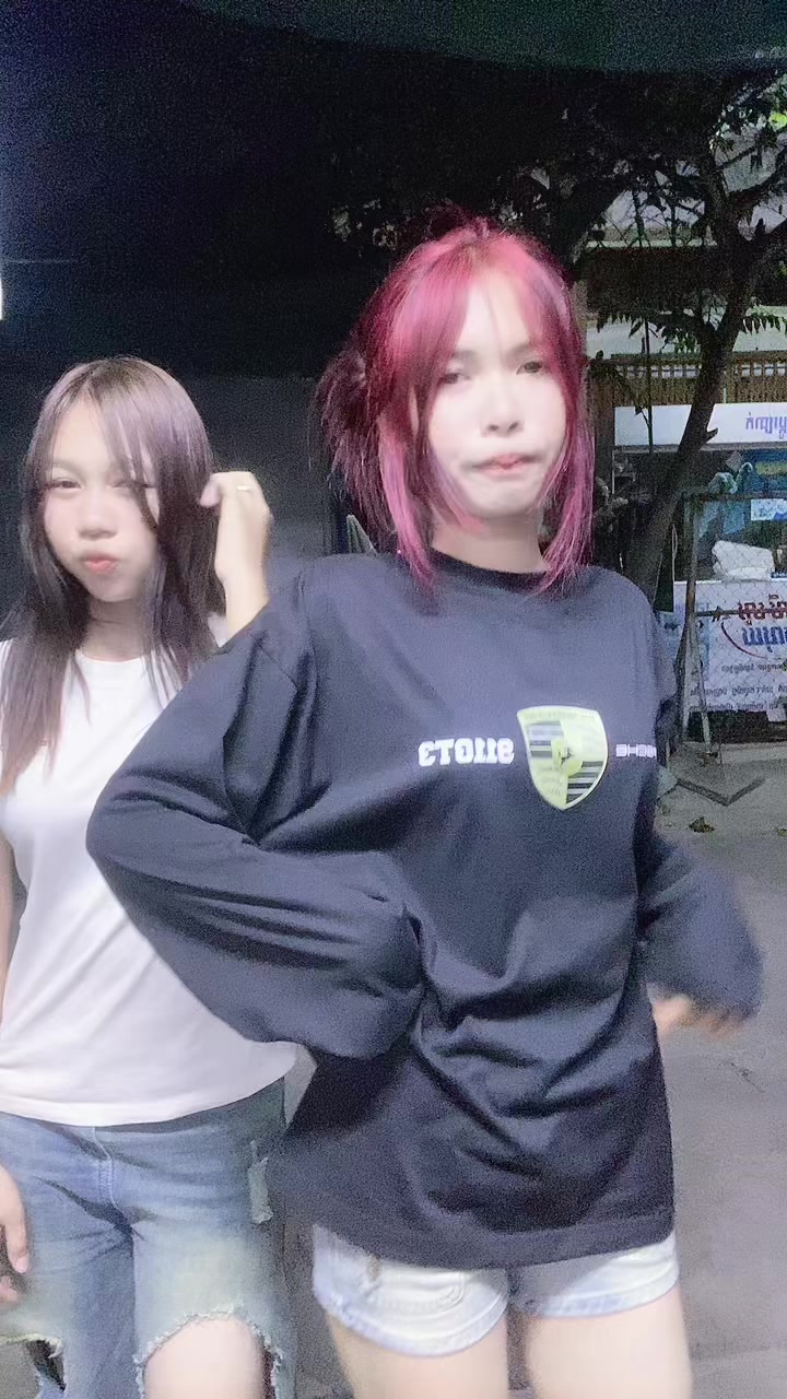 @🍎