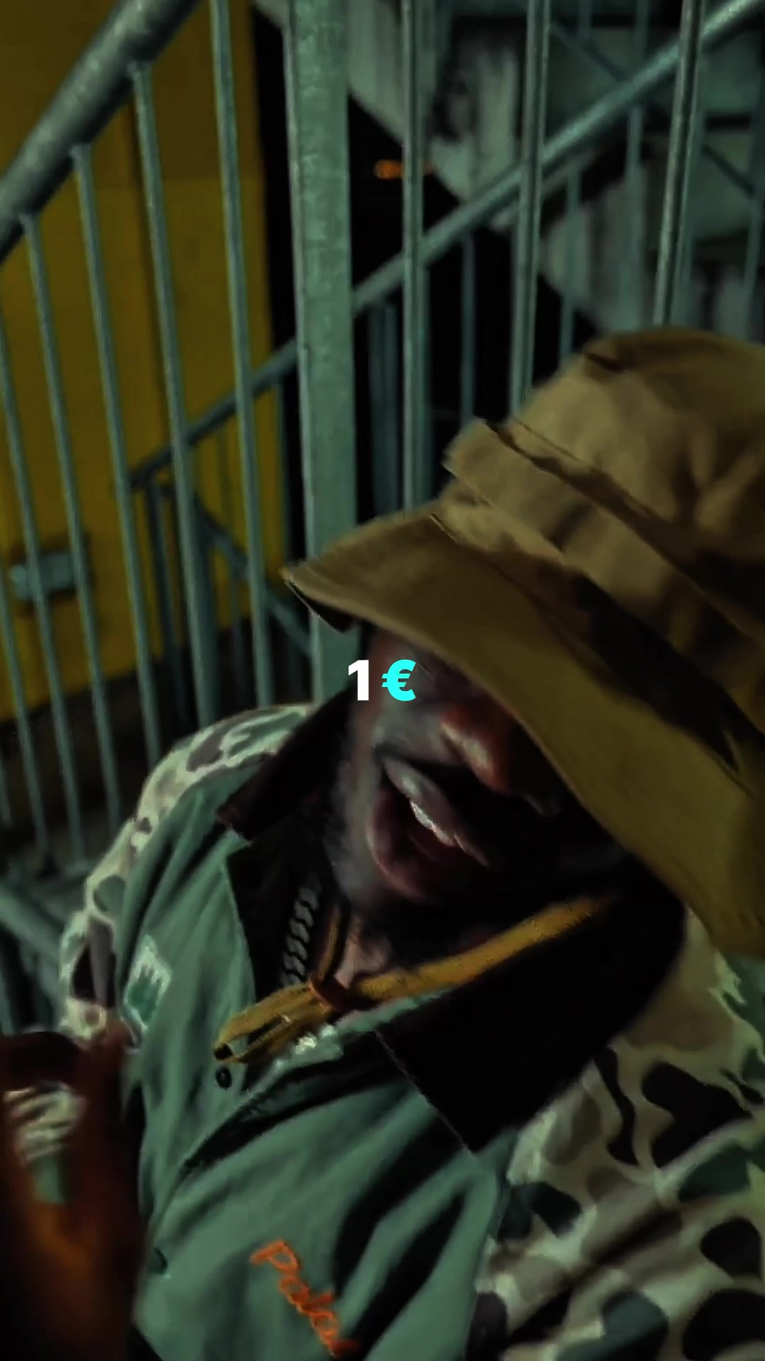 @🎧