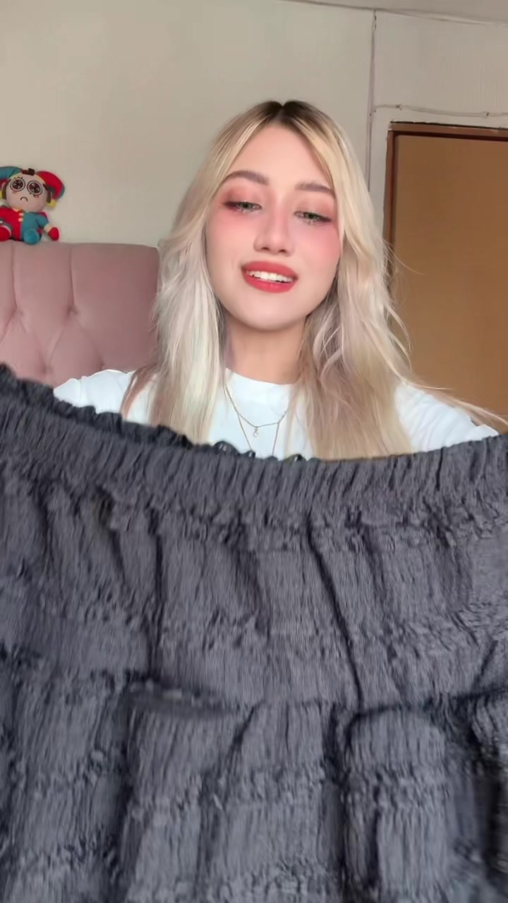 @lelepoxy