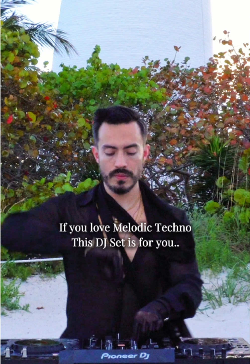@Christian Corsi
