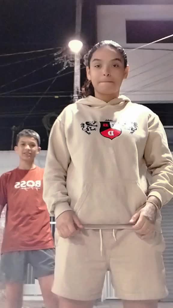 @ana_smithofc