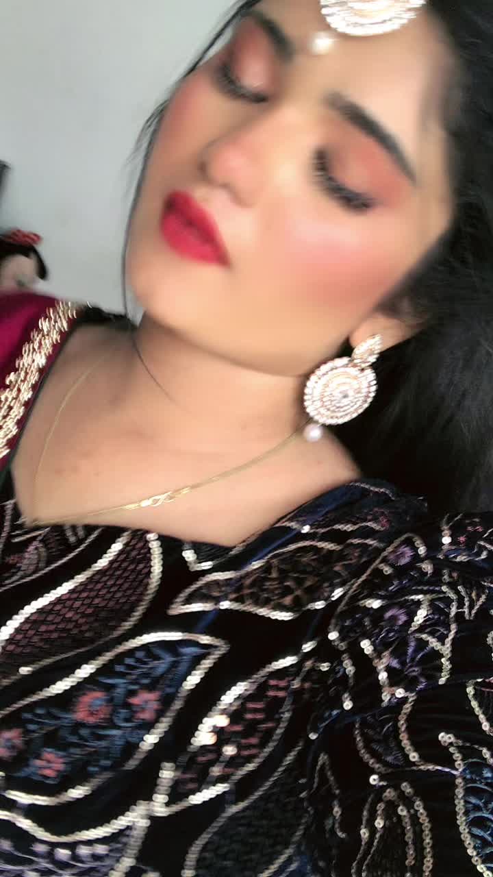 @Vindya__🫐