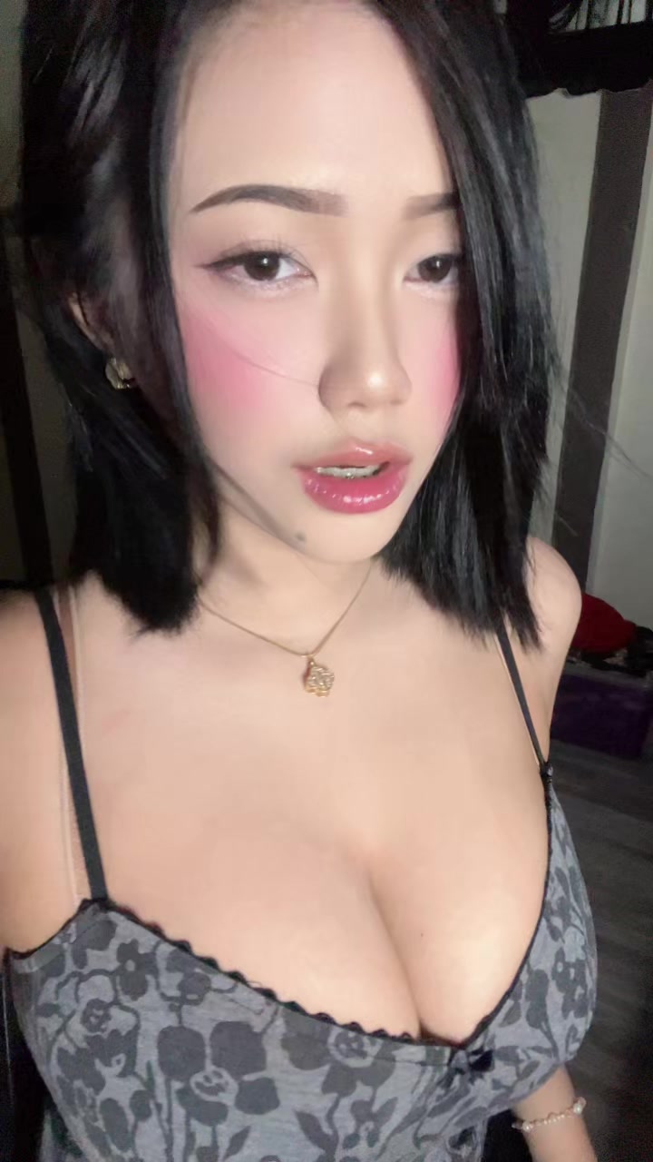 @Samantha