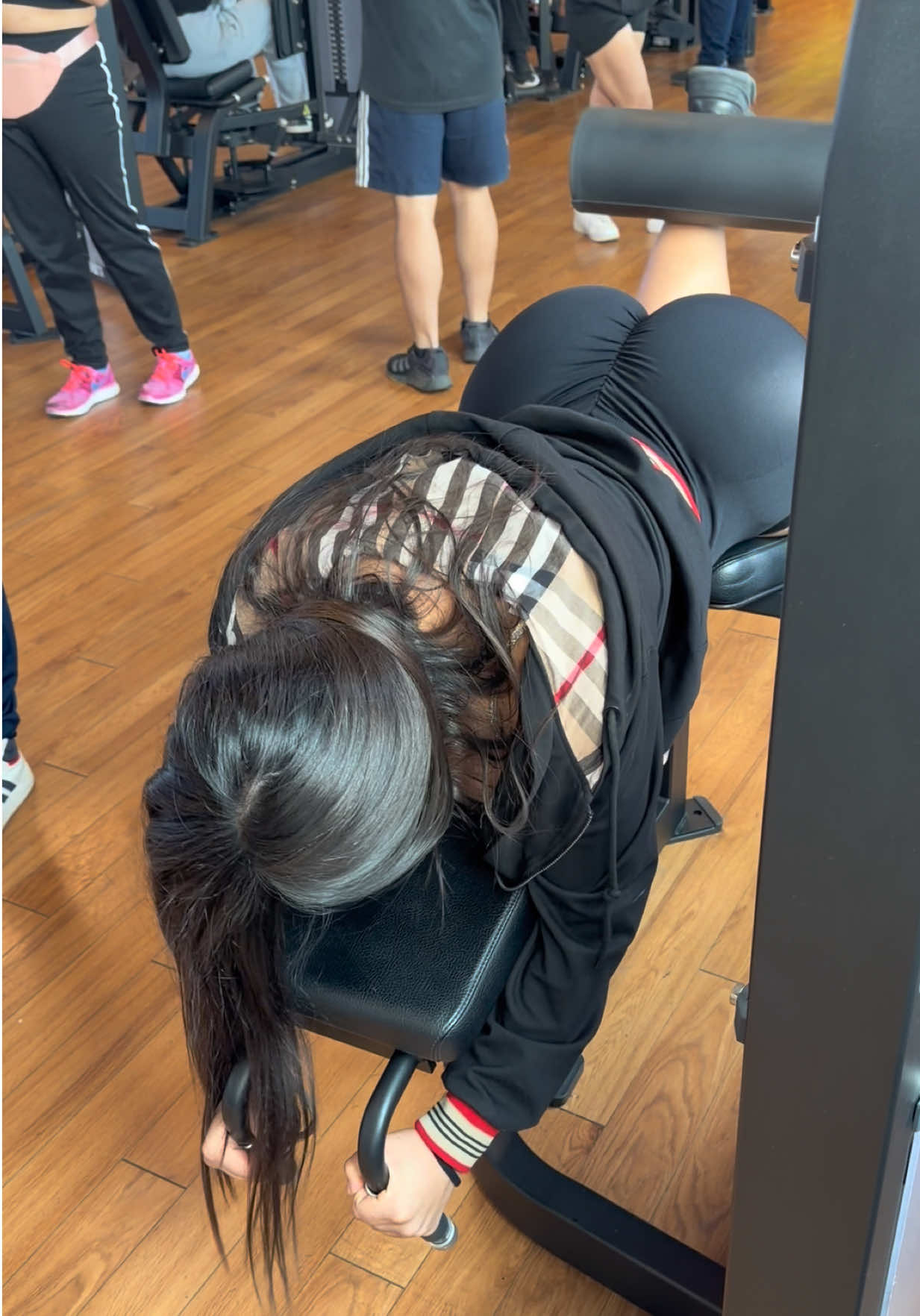 @Isitaa