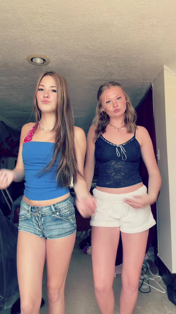 @😻