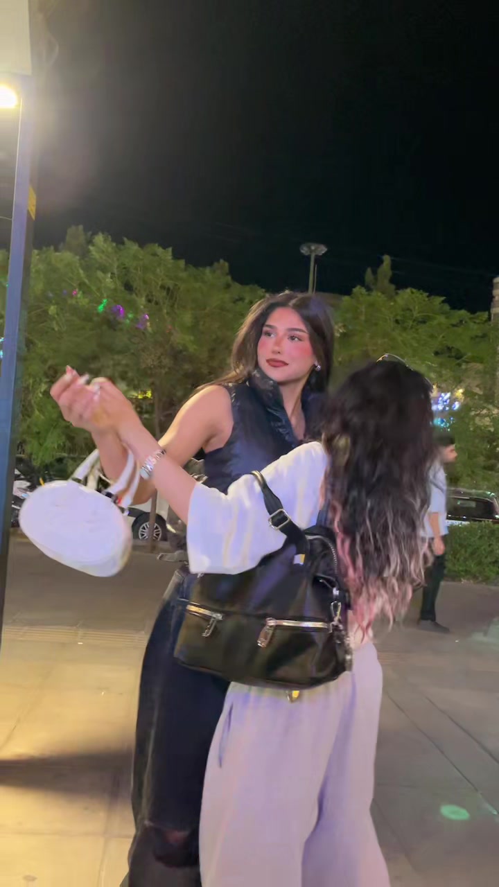 @mo000bina