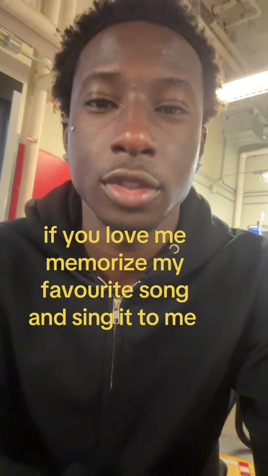 @￼