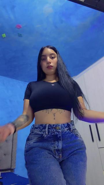 @DANIELA 🇨🇴♒️