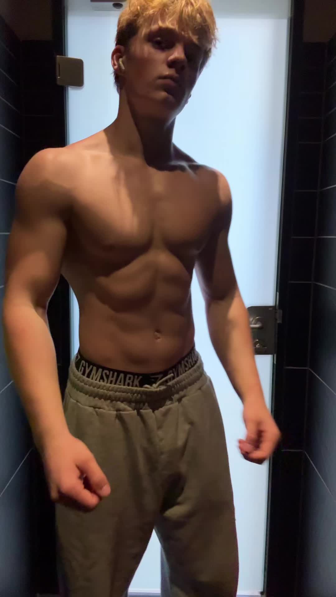 @tim.liftsss
