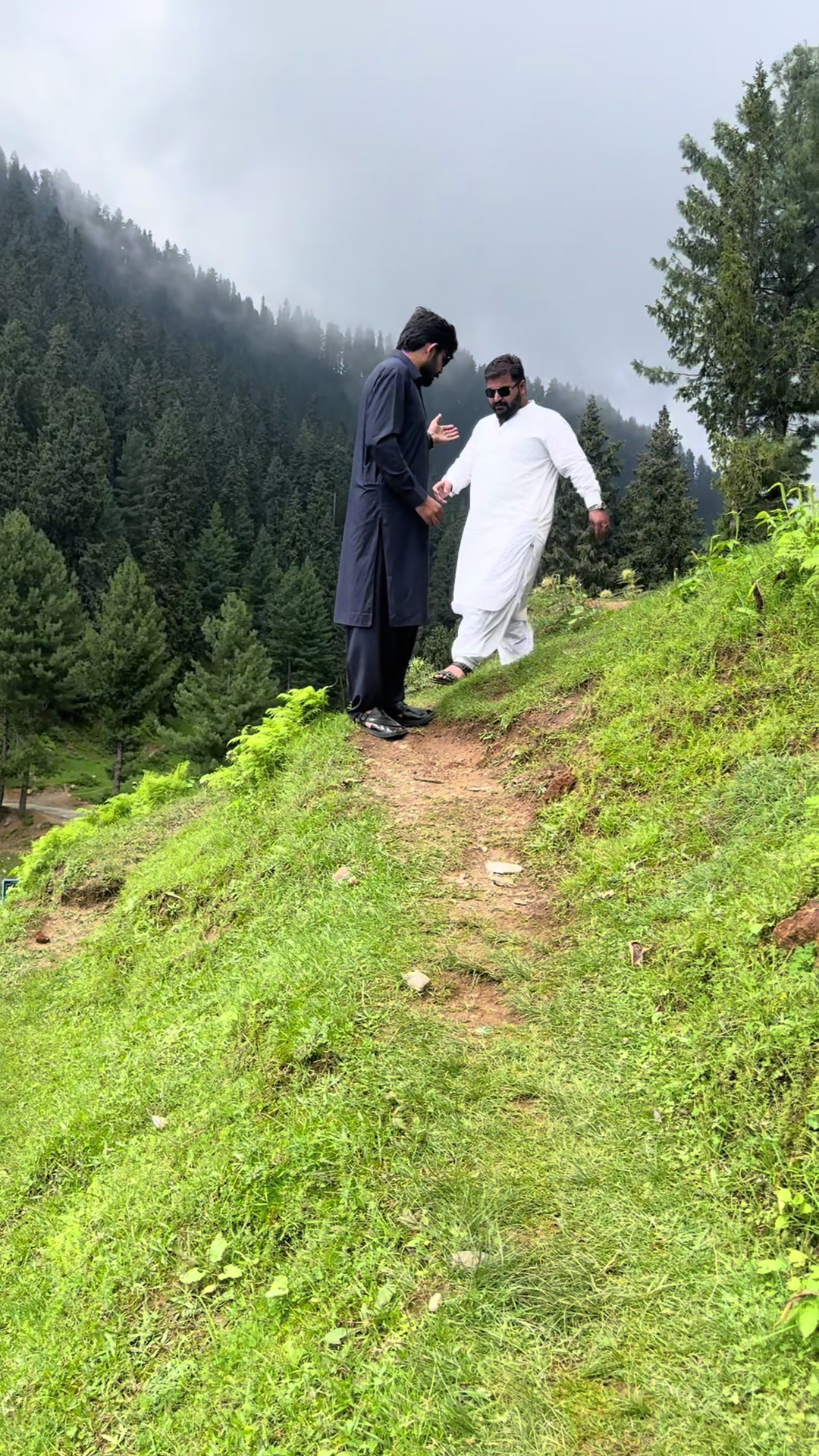 @Hanif Dawar