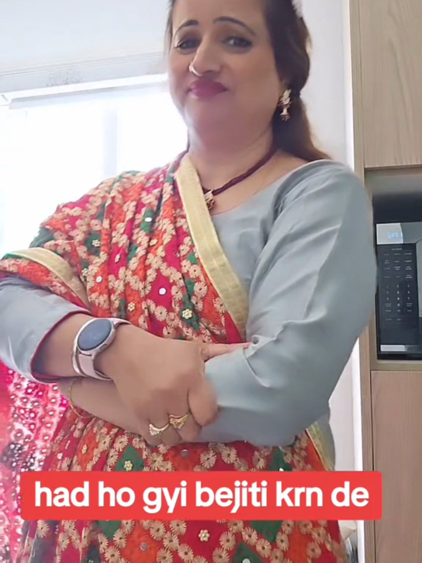 @meegeenik
