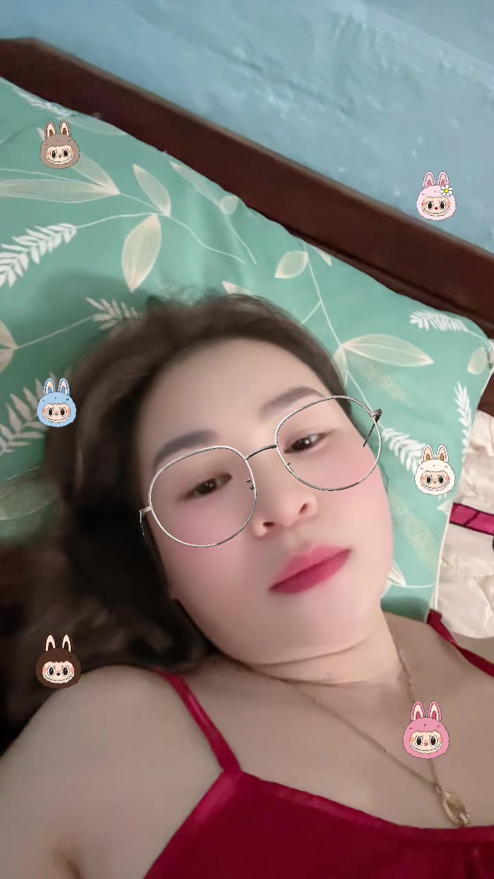 @Giang H&agrave; Thị