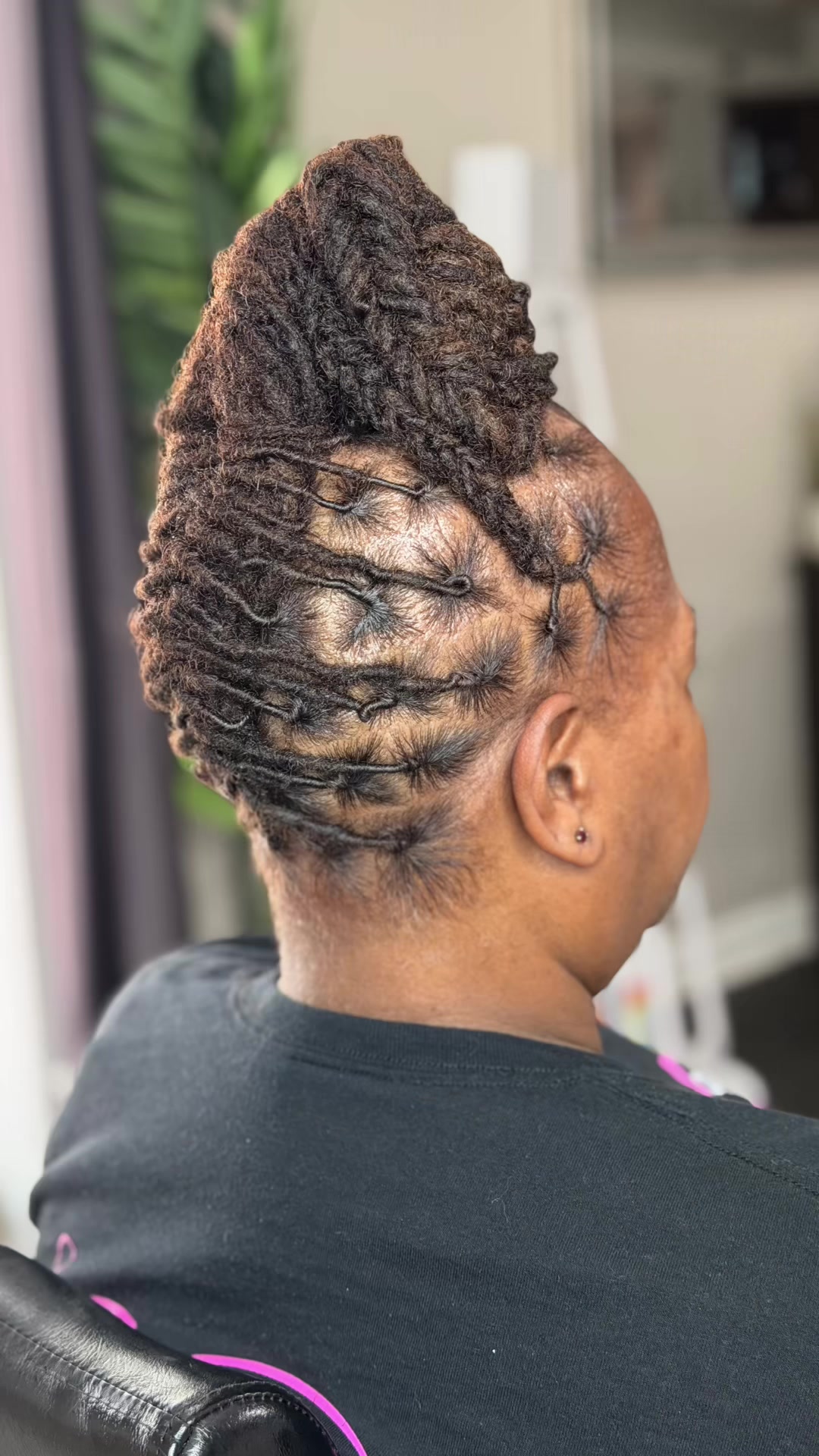@yanneikaharriott
