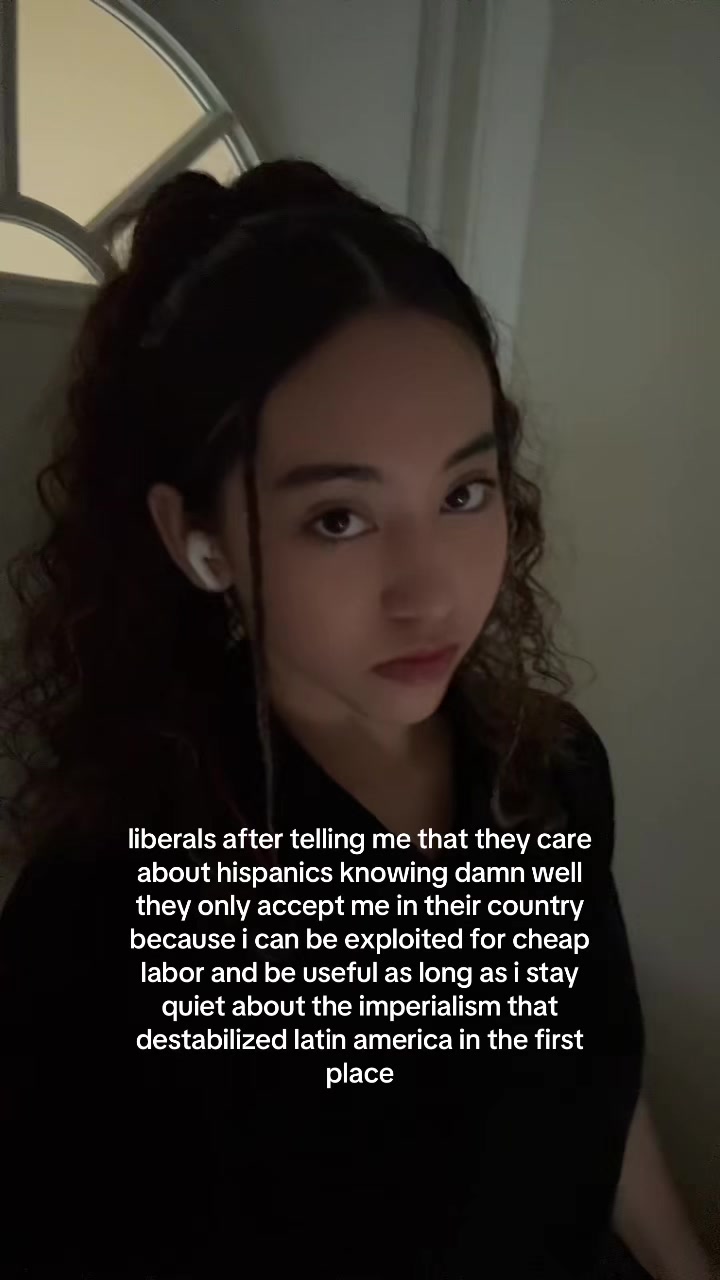 @nyra ☭