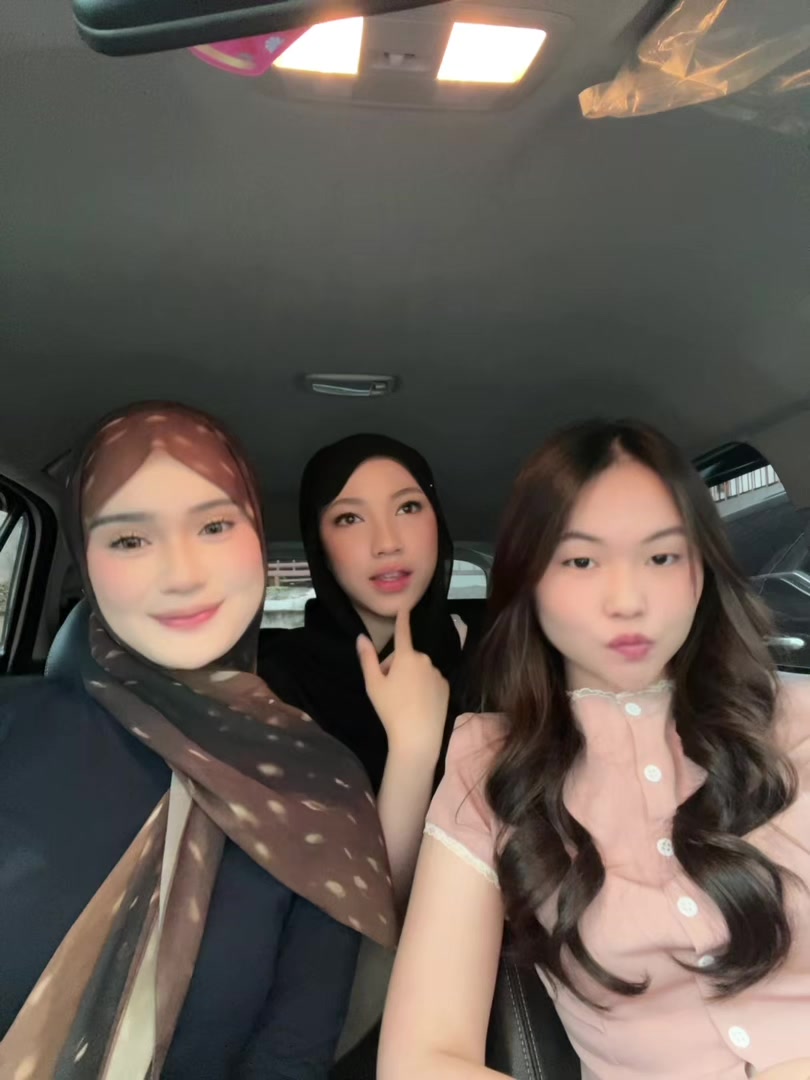@nyaaa