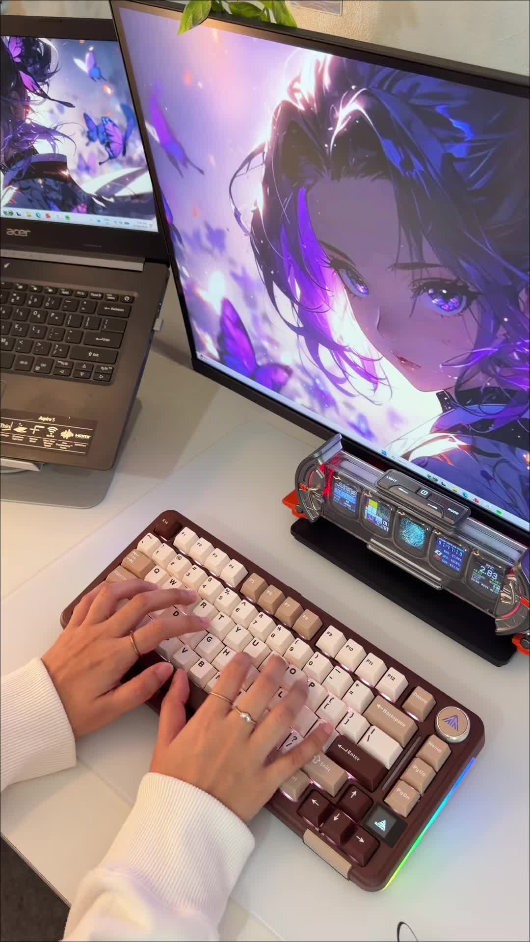 @cozywith_m on IG :)