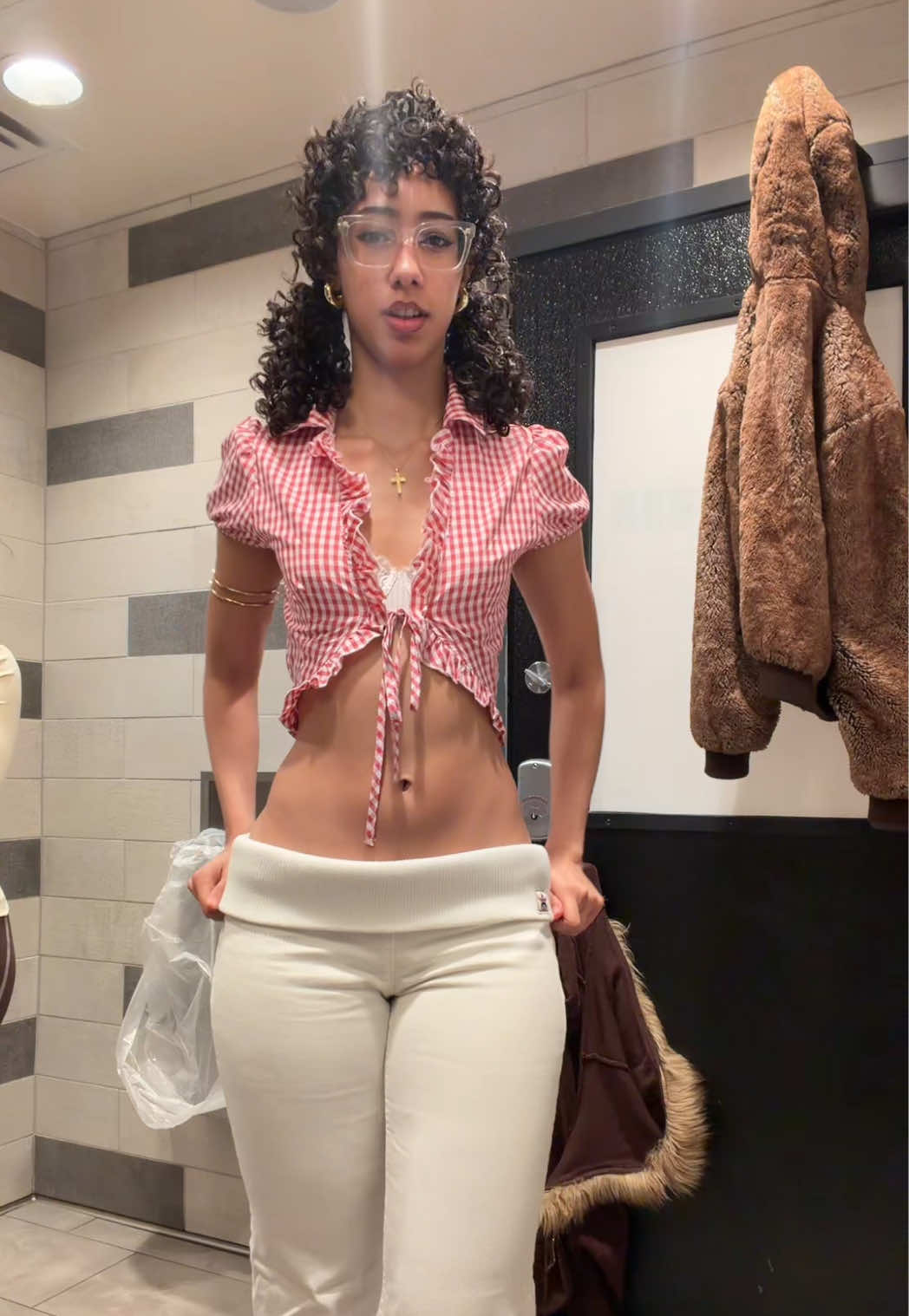 @Lala