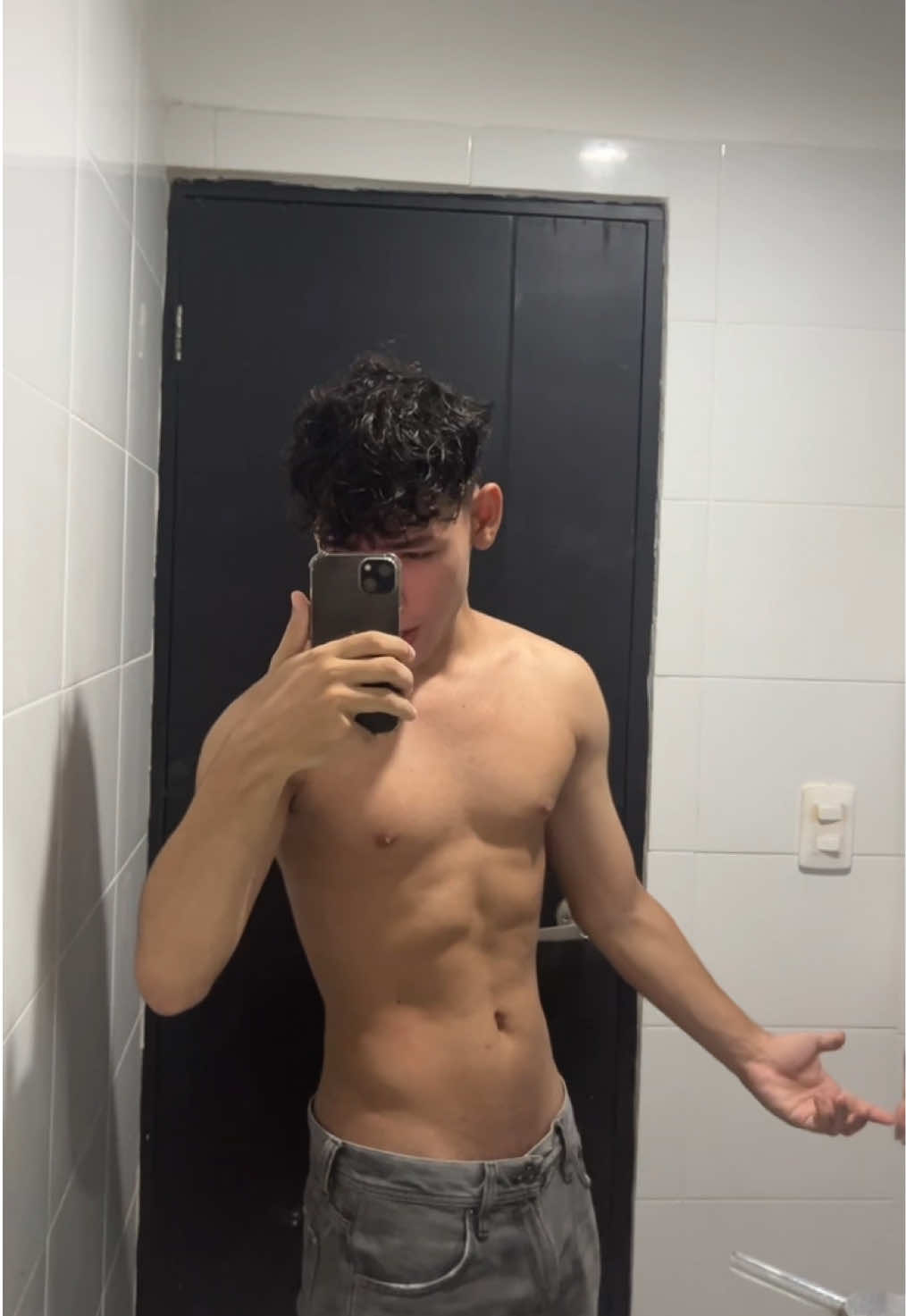 @Brianszr