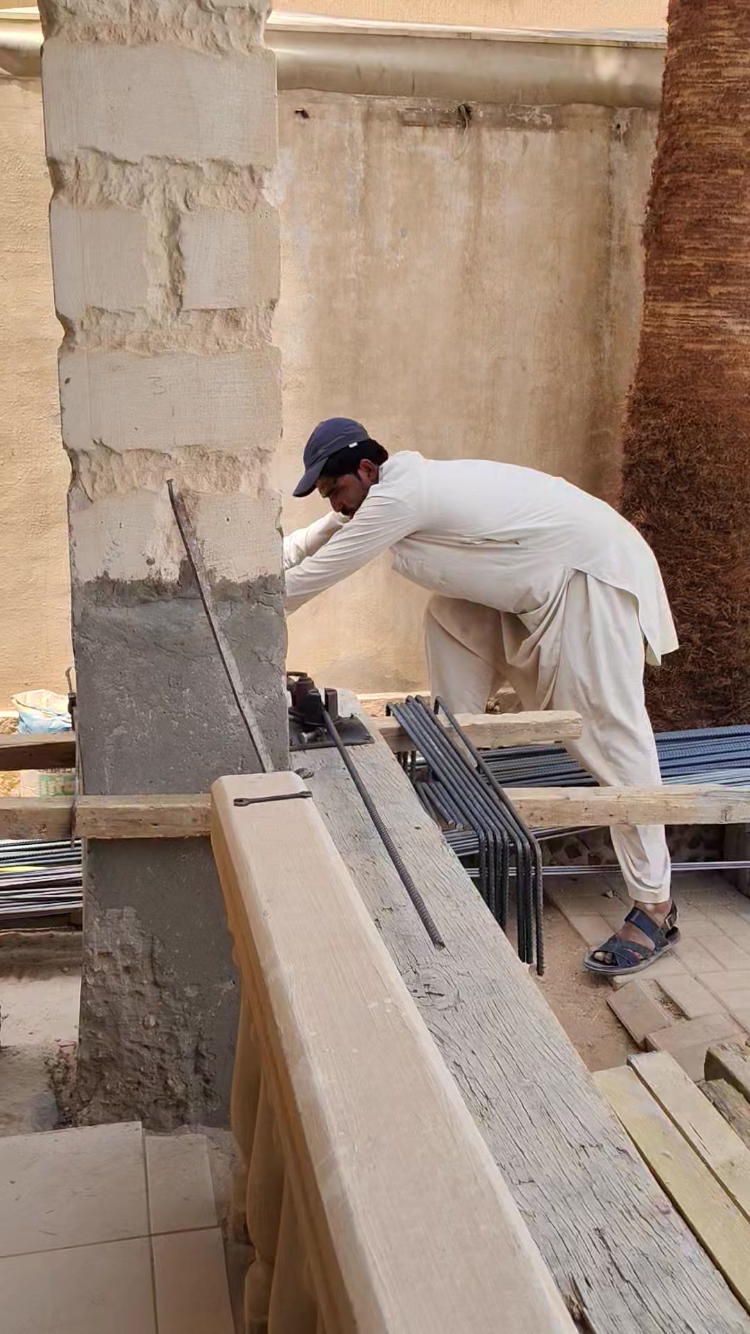 @Bacha Zamin tiles mastar