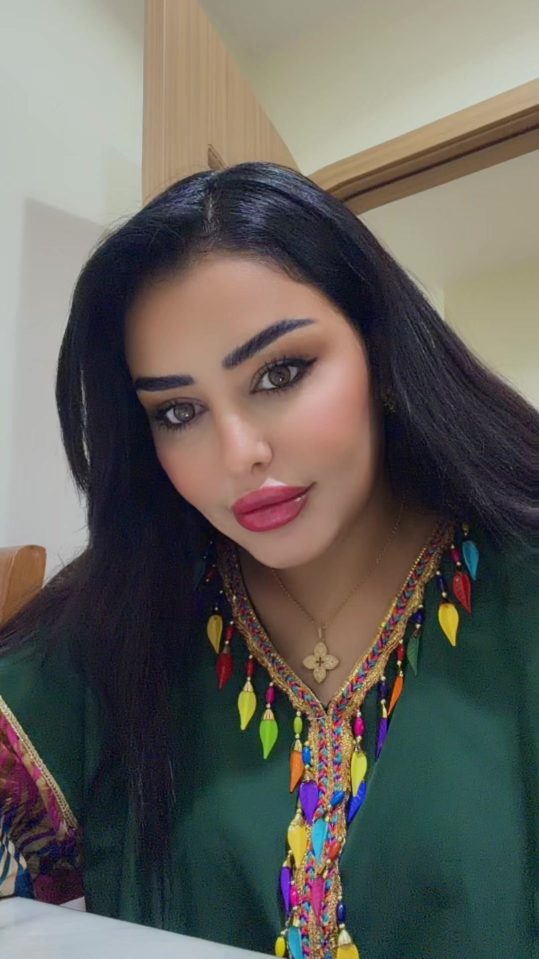 @🌎Abir cleopatre🌏