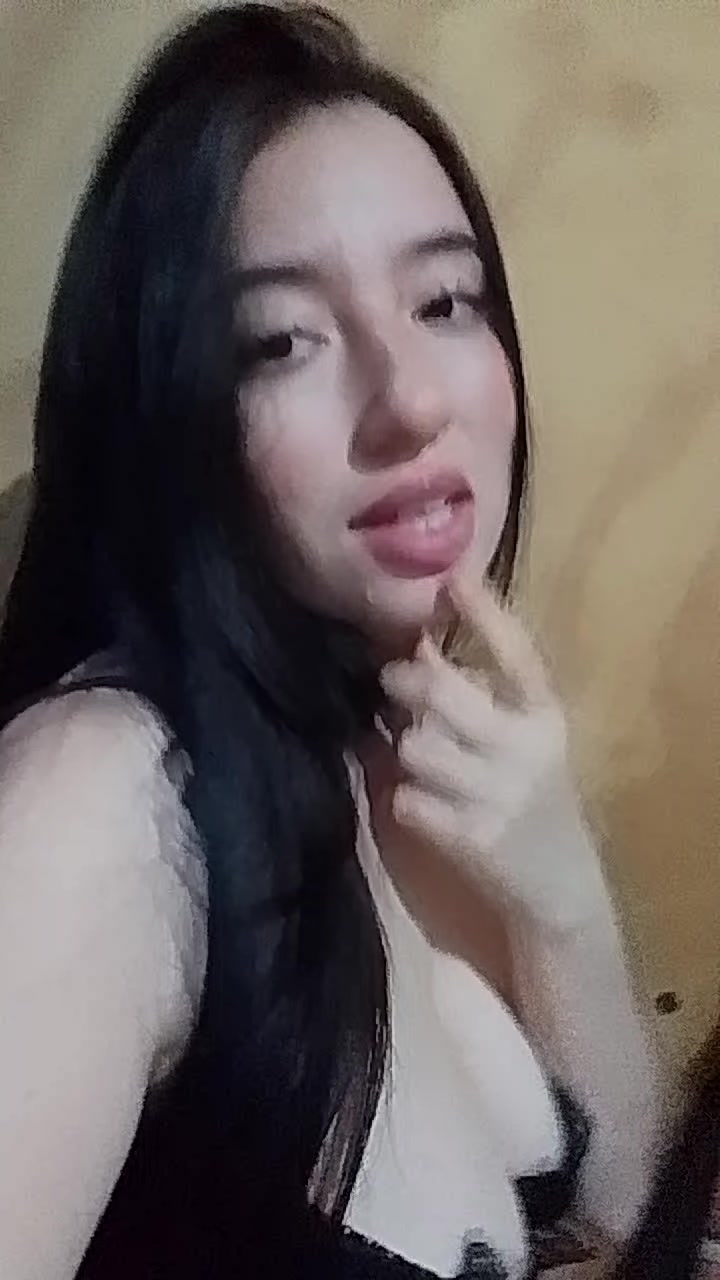 @Pauuu 😋