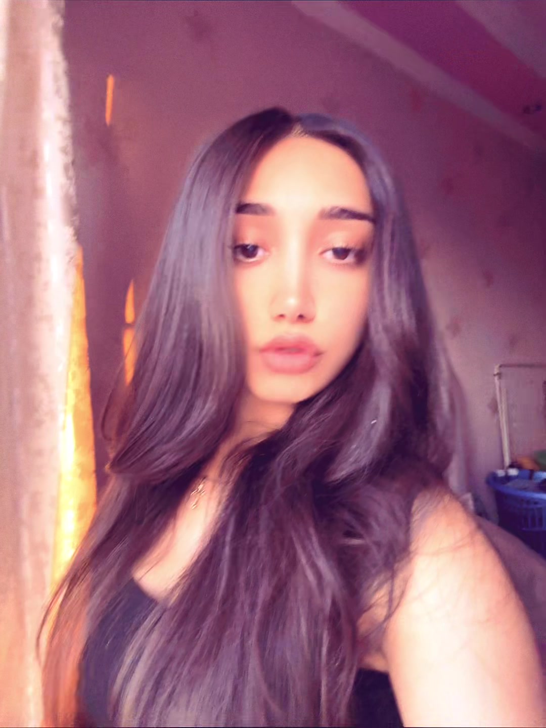@𝐀𝐧𝐢.𝐉𝐨𝐮𝐫𝐧𝐚𝐥𝐢𝐬𝐭